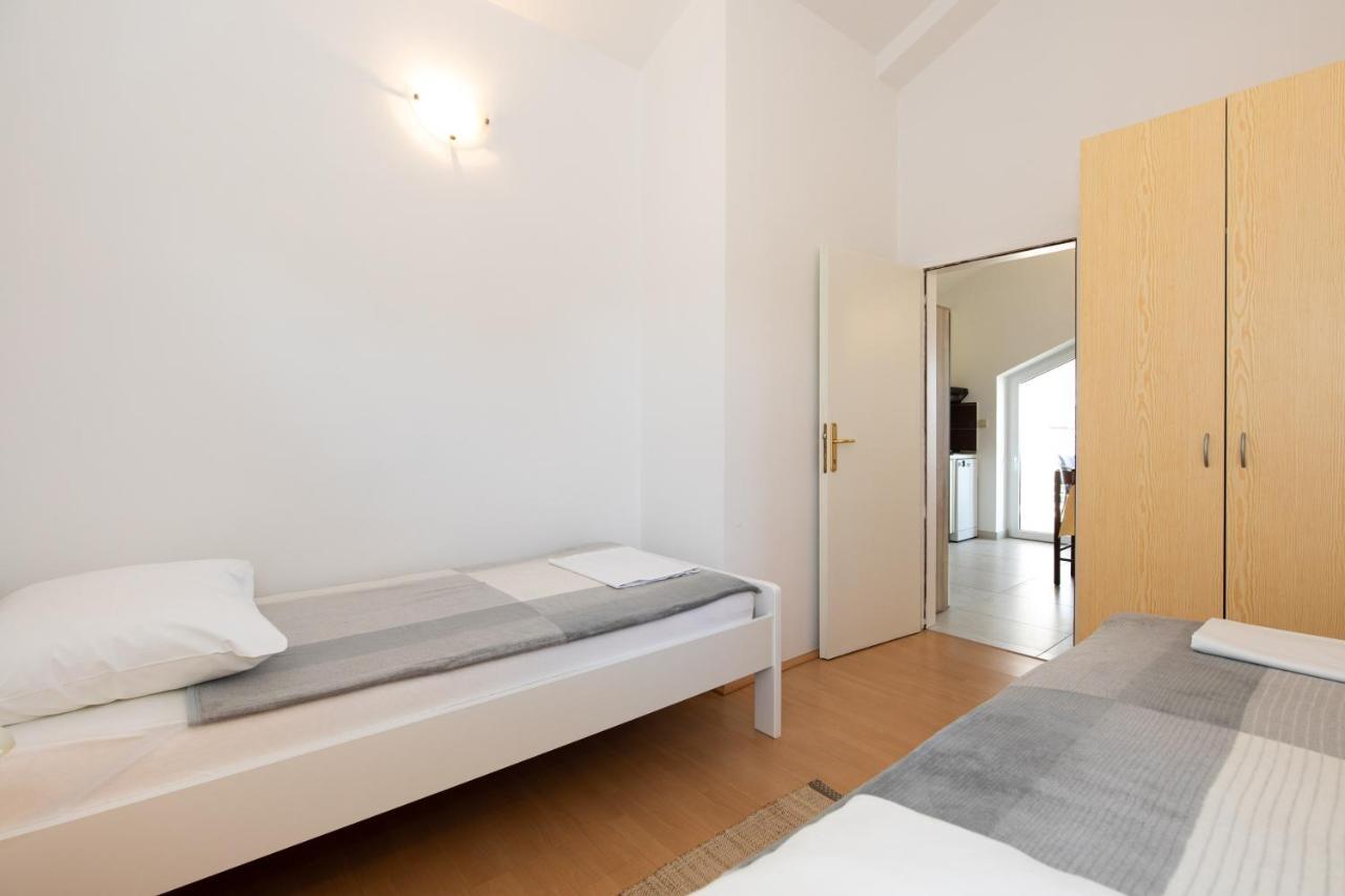 פורת Apartmani "Ruza" מראה חיצוני תמונה