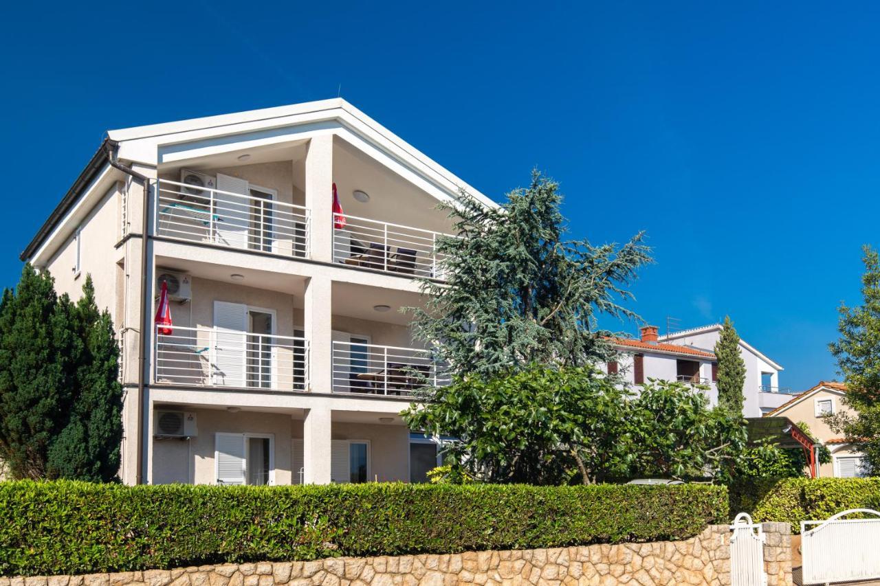 פורת Apartmani "Ruza" מראה חיצוני תמונה