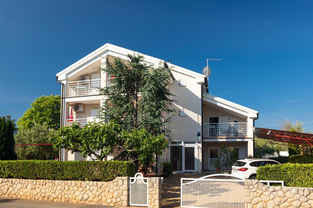 פורת Apartmani "Ruza" מראה חיצוני תמונה