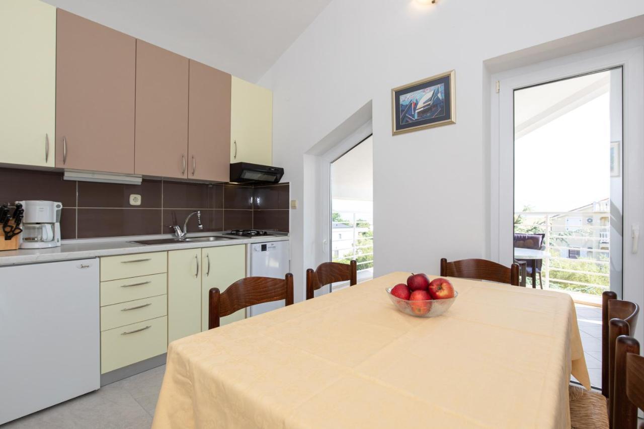 פורת Apartmani "Ruza" מראה חיצוני תמונה